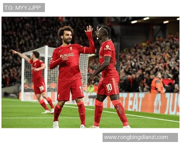 意甲焦点战费拉拉主场迎战热那亚双方争夺关键三分